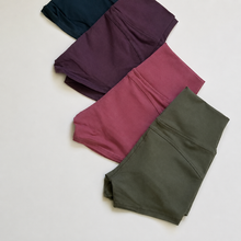 Load image into Gallery viewer, TAYBREE Sculpt Shorts